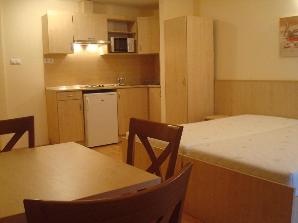 Carpe Diem Apartment Hajduszoboszlo Quarto foto