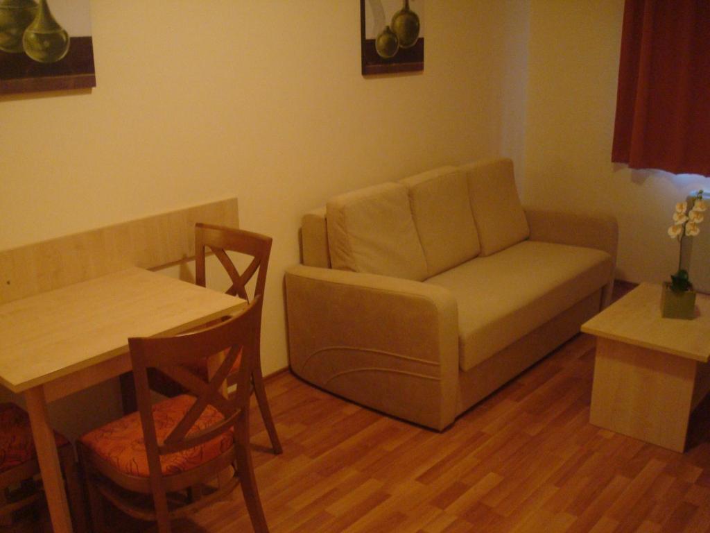 Carpe Diem Apartment Hajduszoboszlo Quarto foto